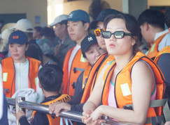 Các điểm tham quan, vui chơi ở Nha Trang đông nghịt trong ngày nghỉ lễ thứ hai