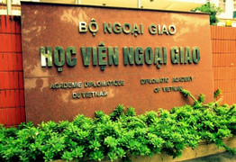 Biến động điểm chuẩn Học viện Ngoại giao 3 năm gần nhất