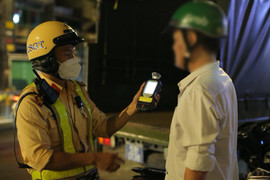 Đi đón khách sau khi 'uống bia cho mát', tài xế xe ôm bị phạt 7 triệu đồng