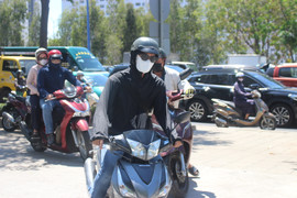 Thời tiết TP.HCM hôm nay 1/5: Nắng nóng, tia UV mức nguy cơ gây hại rất cao