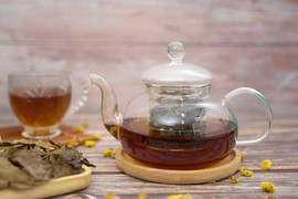 Ai không nên uống nước xạ đen?