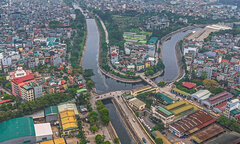 Muốn 'hồi sinh' sông Tô Lịch không thể chỉ trông chờ vào nhà máy xử lý nước thải