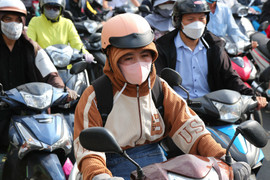 Thời tiết TP.HCM hôm nay 3/5: Nắng nóng gay gắt, nền nhiệt 37 độ C