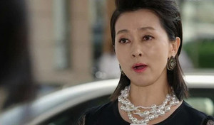 Mẹ chồng móc mỉa 'cháu hư tại nhà ngoại', tôi sôi máu muốn ly hôn