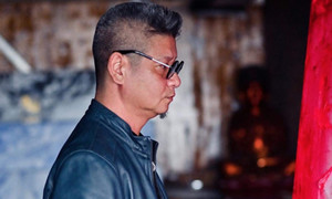 Họa sĩ Trần Nhật Thăng tổ chức triển lãm trưng bày 27 bức tranh trừu tượng