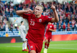 Đội hình ngôi sao đẳng cấp hàng đầu thế giới không được dự EURO 2024