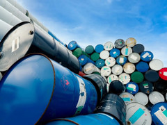 Giá xăng dầu hôm nay 13/7: Giá dầu đi xuống, dự báo còn giảm thêm