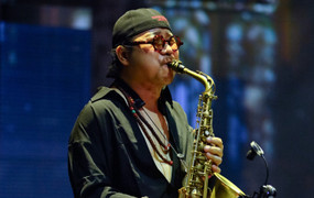 Sau bạo bệnh, sức khoẻ của nghệ sĩ saxophone Trần Mạnh Tuấn ra sao?