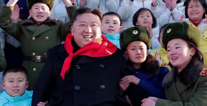 Bài hát về ông Kim Jong-un 'gây bão' TikTok 