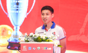 Đỗ Hùng Dũng: Mong bóng đá sân 7 tại Việt Nam phát triển, vươn tầm quốc tế