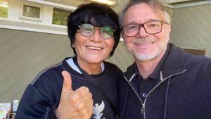 HLV Troussier chứng kiến U23 Indonesia trượt suất Olympic