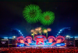 Mãn nhãn màn pháo hoa tầm cao tại Lễ hội Hoa phượng đỏ Hải Phòng