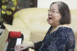 NSND Tường Vi - người thổi hồn cho hàng loạt ca khúc cách mạng