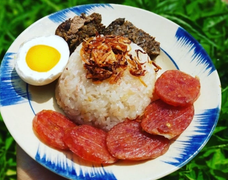 Điểm danh quán xôi mặn thơm ngon ở TP.HCM