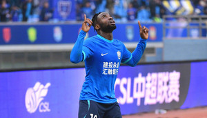 Chê tốn tiền, LĐBĐ Trung Quốc từ chối nhập tịch tiền đạo gốc Phi