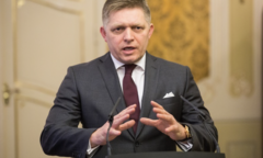 Thủ tướng Slovakia qua cơn nguy kịch sau vụ bị bắn 