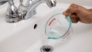 Ống thoát nước bị tắc, phải làm sao?