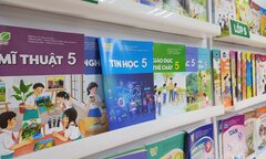 Từ 1/7, áp quy định mức giá mới với sách giáo khoa