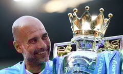 Lập kỷ lục Ngoại Hạng Anh, Guardiola xúc động nói cảm ơn Klopp