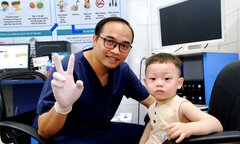 BS Nguyễn Xuân Đạt đưa ra lời khuyên về cắt Amidan điều trị ngưng thở khi ngủ 