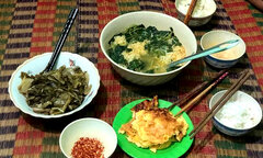 Sống với 14 triệu đồng/tháng, gia đình tôi suốt ngày ăn trứng rán, đậu phụ