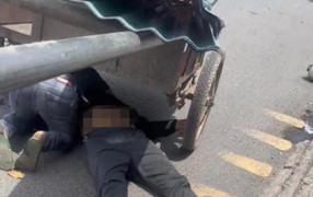 Tông vào xe tự chế chở tôn chạy ngược chiều, nam thanh niên ở Đồng Nai tử vong