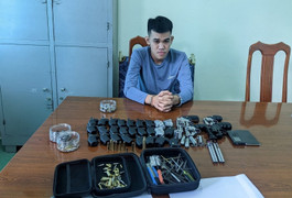 Lên mạng học chế tạo súng rồi mua linh kiện về lắp ráp bán kiếm lời