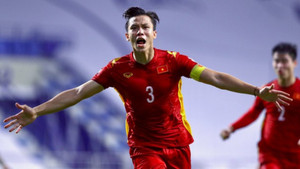 Vì sao HLV Kim Sang-sik không gọi Quế Ngọc Hải lên đội tuyển Việt Nam?