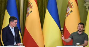 Tây Ban Nha gửi tên lửa Patriot, xe tăng Leopard tới Ukraine