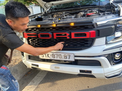 Xử lý tài xế lái ô tô độ đèn xe như ‘sân khấu di động’