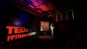 Truyền cảm hứng cùng TEDxFPTUniveristy