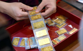 Giá vàng hôm nay 4/6: Thế giới tăng, trong nước giảm mạnh