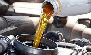 Dầu nhớt ô tô càng đặc càng tốt, đúng hay sai?