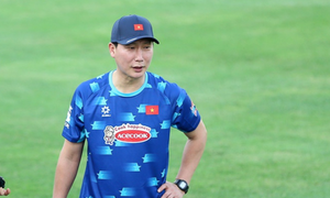 HLV Kim Sang-sik tiết lộ bí quyết 'làm anh' ở đội tuyển Việt Nam