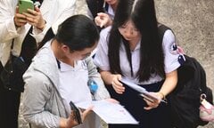 Gần 100.000 thí sinh TP.HCM làm thủ tục dự thi lớp 10 