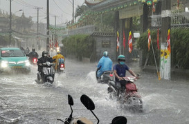 Dự báo thời tiết TP.HCM 5/6: Chiều có mưa rào và dông