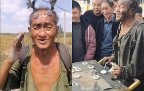 'Vua cờ' Trung Quốc lang thang như ăn mày, thắng 1 ván chỉ lấy 7.000 đồng