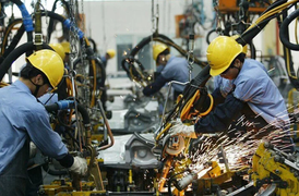 Khó khăn vẫn đè nặng doanh nghiệp, đại biểu Quốc hội hiến kế tháo gỡ 