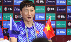 HLV Kim Sang-sik: Nhìn thấy khả năng đi tiếp của đội tuyển Việt Nam