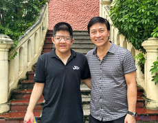 Quốc Tuấn và hành trình hơn 20 năm tìm lại cuộc sống bình thường cho con trai