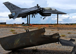 Nga treo thưởng ‘khủng’ cho chiếc F-16 Ukraine đầu tiên bị bắn rơi