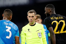 Trọng tài biệt danh 'vua thẻ' bắt trận khai mạc EURO 2024 là ai?