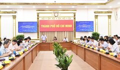 TP.HCM: 9 lượt Chủ tịch UBND cấp huyện bị hạ mức đánh giá, xếp loại