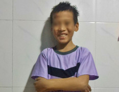 Bé trai mất tích khi bán vé số thay mẹ: Chơi game hết tiền nên không dám về