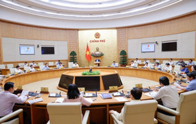 Phó Thủ tướng Lê Thành Long lần đầu dự phiên họp Chính phủ trên cương vị mới