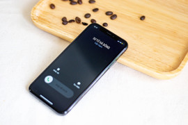  Các ông chồng Việt lưu tên vợ là gì trong điện thoại?