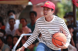 Quốc Trường tài trợ tiền học hết lớp 12 cho cậu bé nghèo 