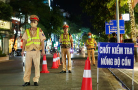 Công an xã có được thổi nồng độ cồn?