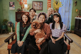 'Gặp lại chị bầu' của đạo diễn Nhất Trung vượt mốc doanh thu 100 tỷ đồng