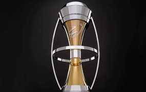 CLB Đà Nẵng nhận cúp vô địch được thiết kế riêng tại Anh